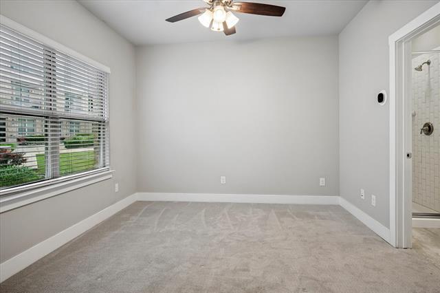 Building Photo - 1316 Palm Canyon Dr