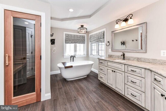 Building Photo - 2875 Star Opal Dr