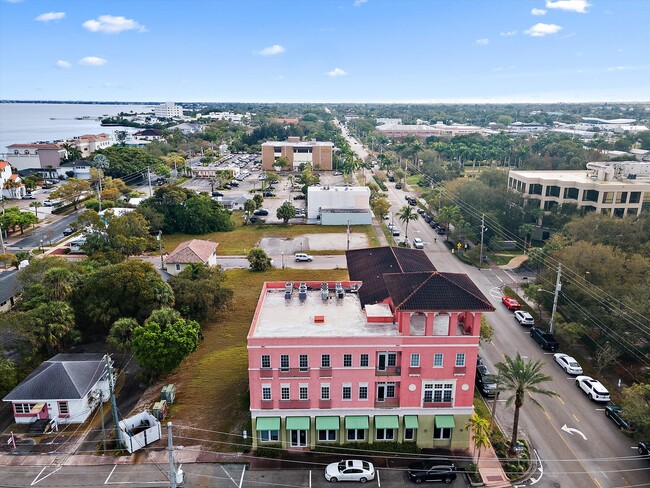 Building Photo - 101 SE Ocean Blvd