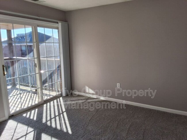 Building Photo - 103 Kenilworth Ct