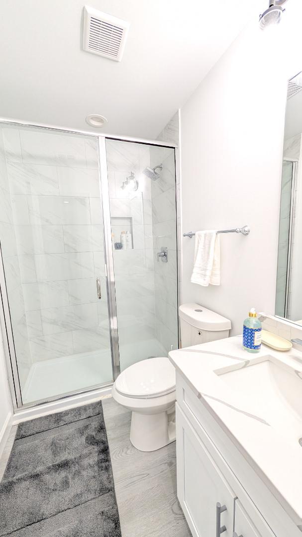 Building Photo - 2253 Papermill Rd