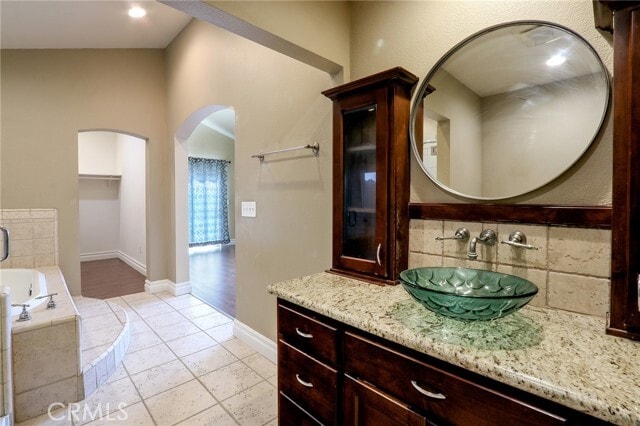 Building Photo - 2857 S Desert Forest Ave