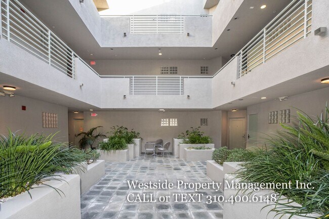 Building Photo - 127-133 S. Flores St.-2F
