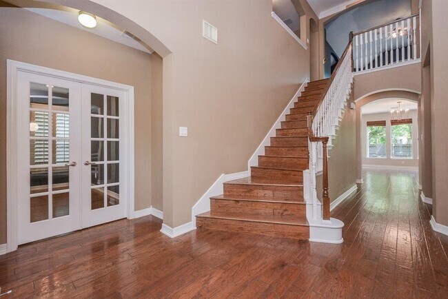 Building Photo - 5007 Barlow Bend Ln