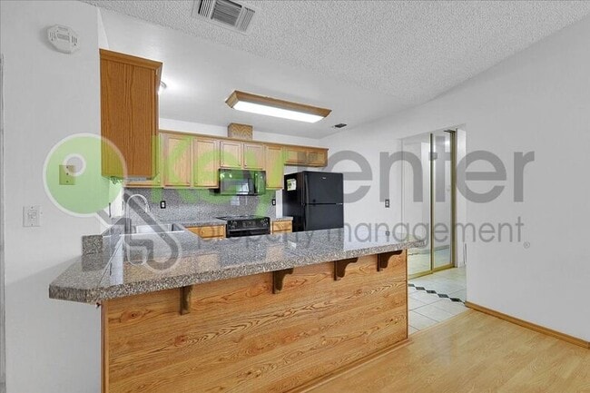 Building Photo - 3237 Irvindale Way