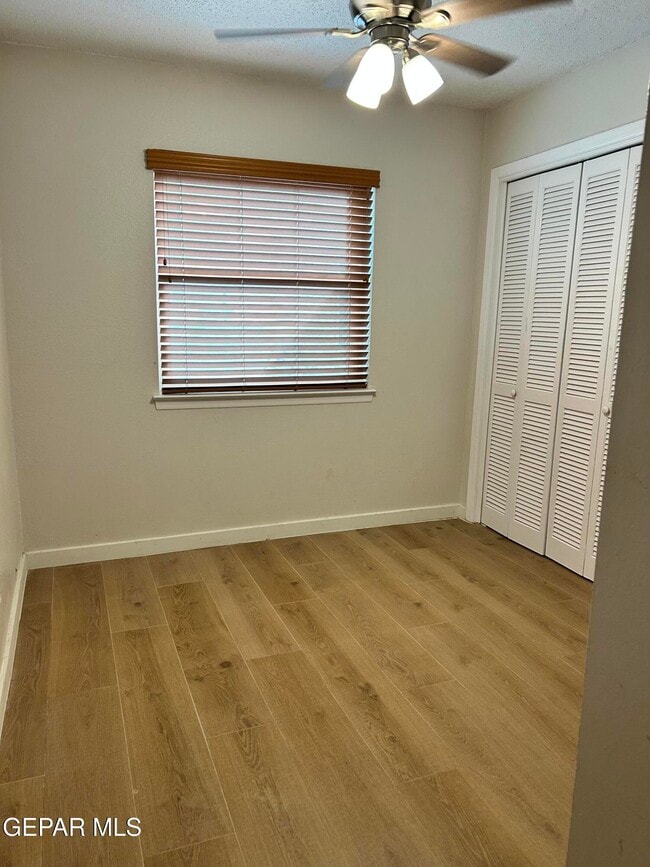 Building Photo - 3610 Buxton Dr