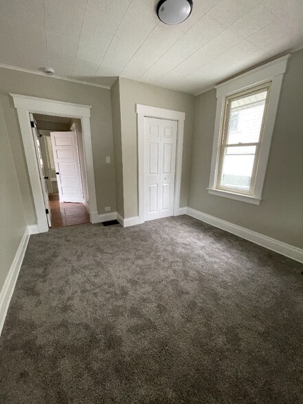 Building Photo - 4008 Heyward St