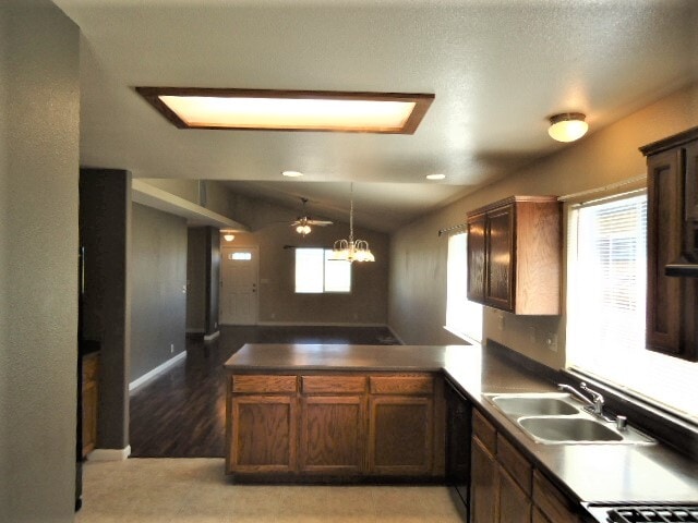 Building Photo - 577 E Eaton Rd