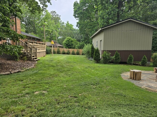 Building Photo - 4680 Forest Manor Dr