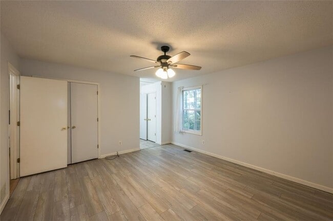 Building Photo - 3086 Cynthia Ct