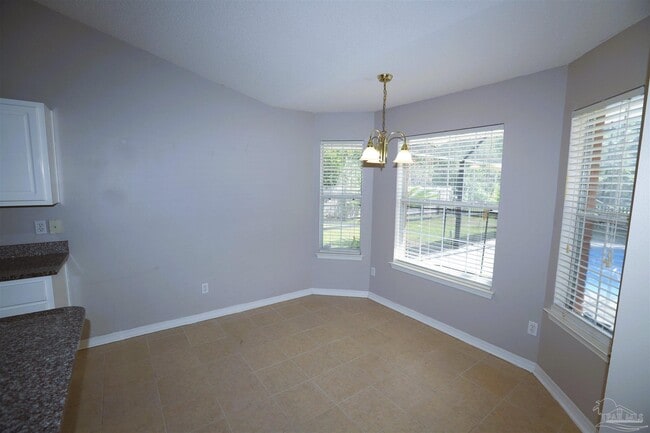 Building Photo - 5101 Chinook Ave