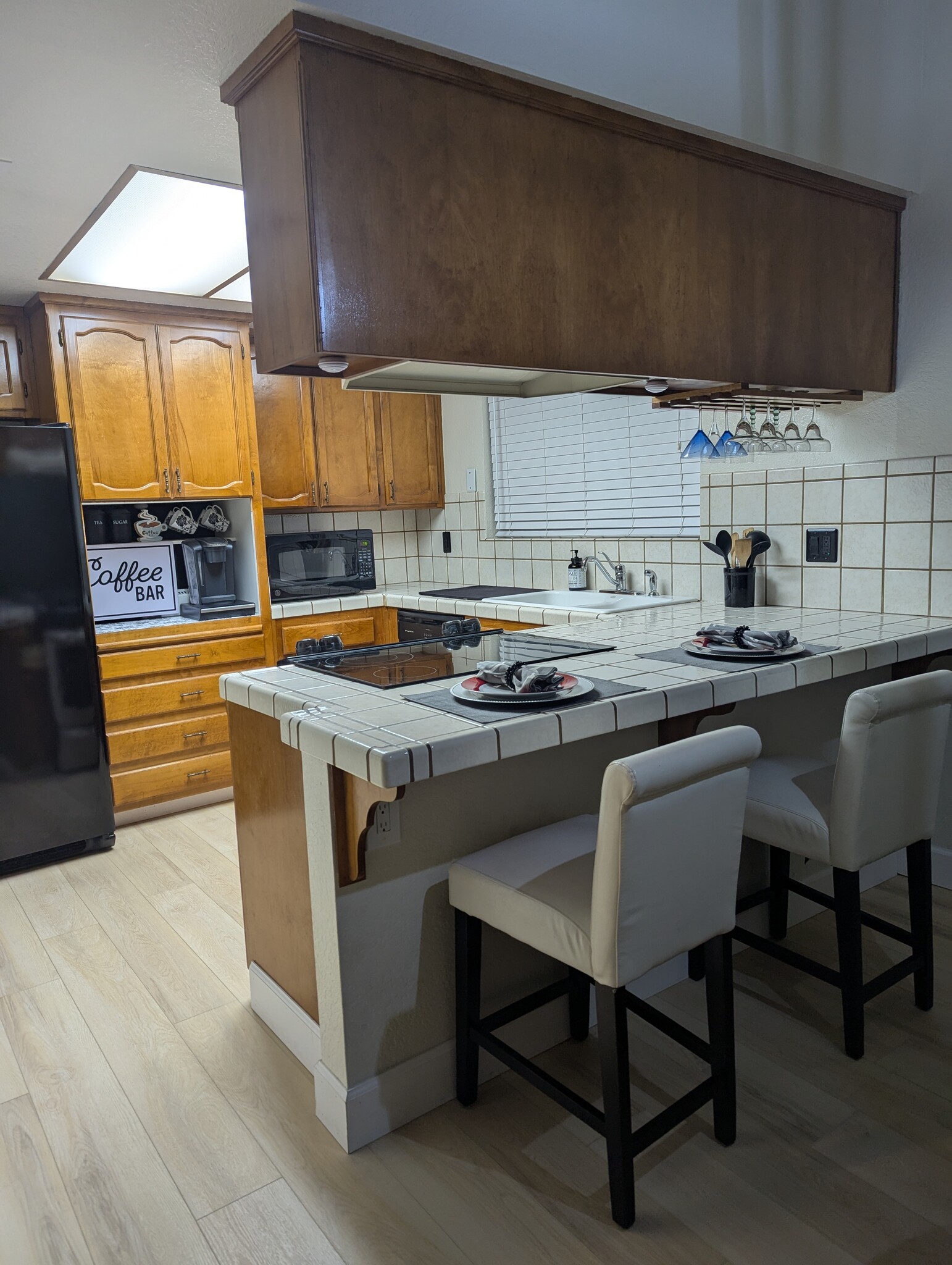 Building Photo - 2337 St Lawrence Ln