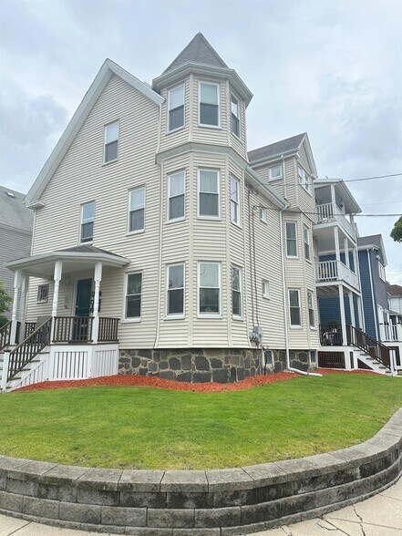 Building Photo - 57 Greenleaf Ave