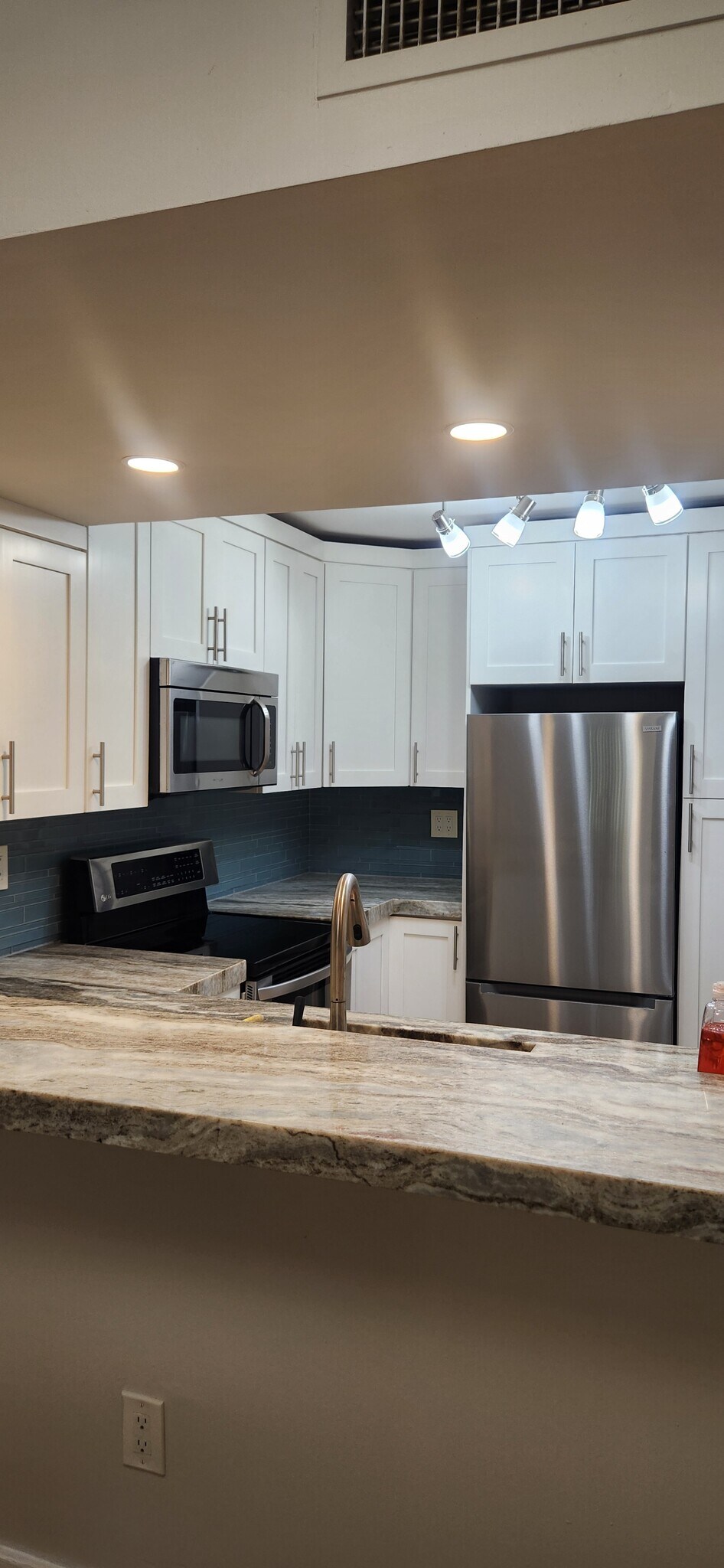 Building Photo - 13255 SW 88th Ln