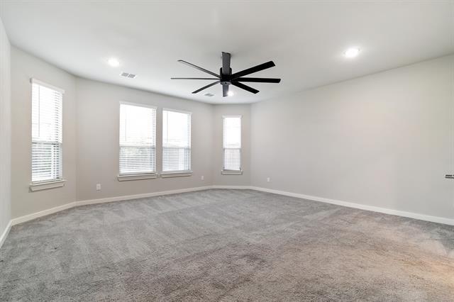 Building Photo - 1900 Brentwood Ln