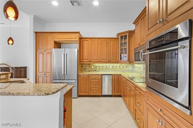 Building Photo - 5030 Rustic Oaks Cir