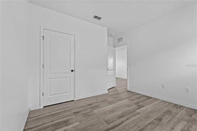 Building Photo - 1264 Cascades Ave
