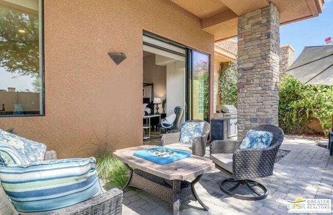 Building Photo - 79800 Vía Sin Cuidado