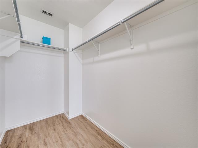 Building Photo - 3904 Coloma Dr