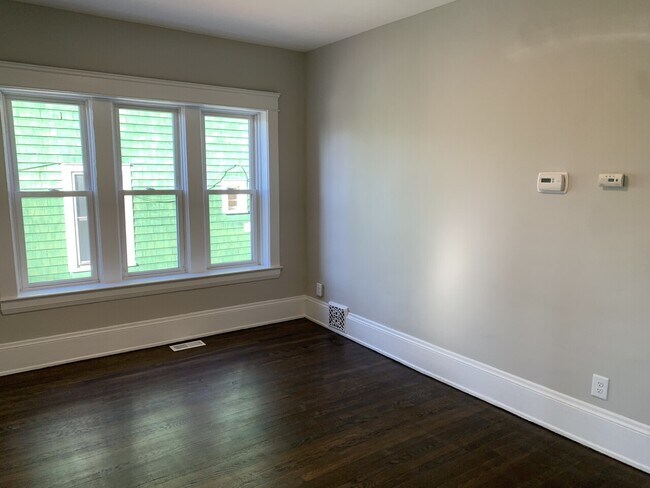 Building Photo - 2280 Bellfield