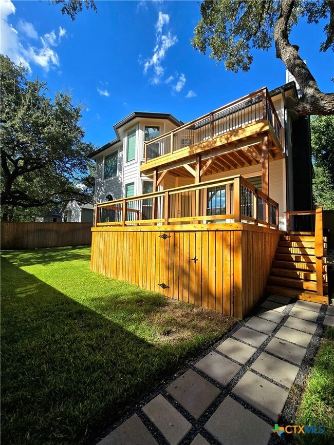 Building Photo - 2850 Bent Tree Dr