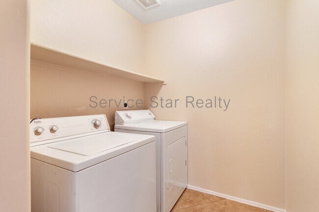 Building Photo - 20030 N 20th Way