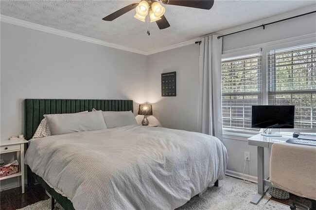 Building Photo - 8 Arpege Way NW