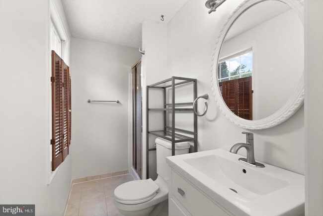 Building Photo - 8084 Winding Way Ct