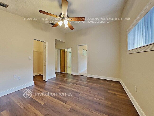 Building Photo - 11313 SW 74th St