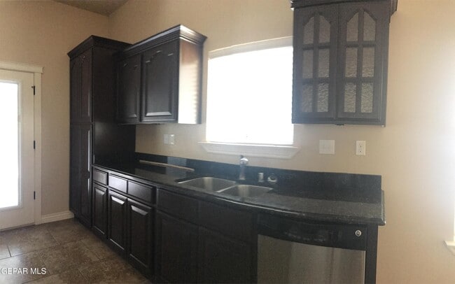 Building Photo - 3677 Grand Cayman Ln