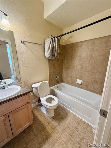 Building Photo - 9404 Ashbury Cir