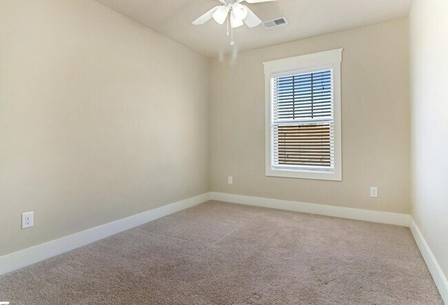 Building Photo - Move-In Ready-O'Neal Village, Greer, SC - 3 BD-2.5 BA - Plenty of space for Comfortable Living - ...