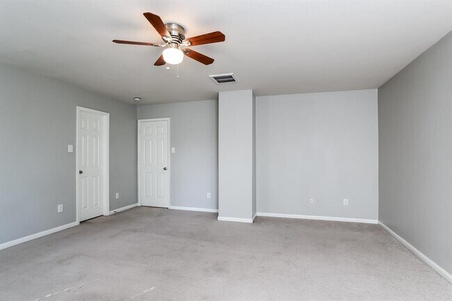 Building Photo - 6523 Bluestone Springs Ln