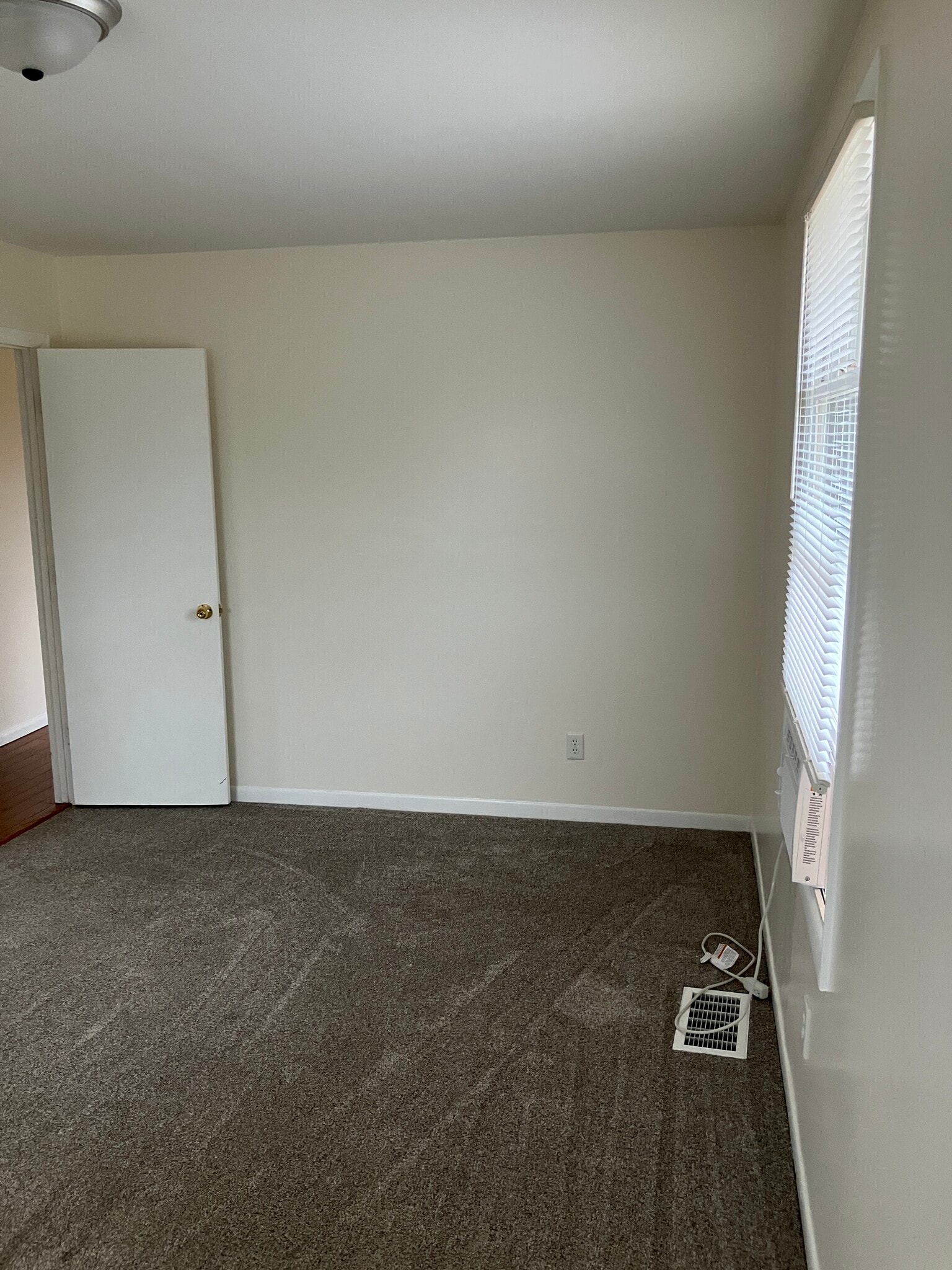 Building Photo - 31 North St