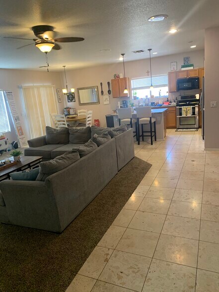 Building Photo - 3864 S Emery