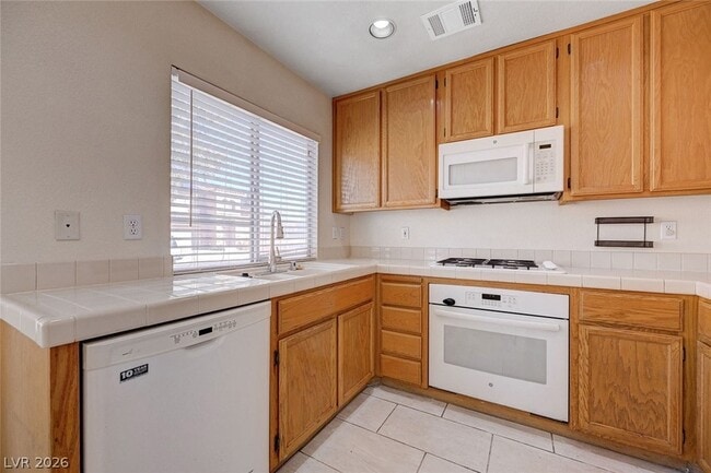 Building Photo - 267 Bluefield Ln