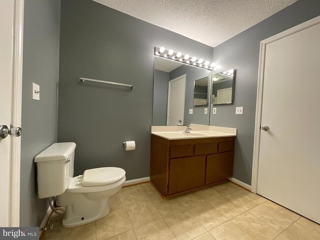 Building Photo - 12907 Churchill Ridge Cir
