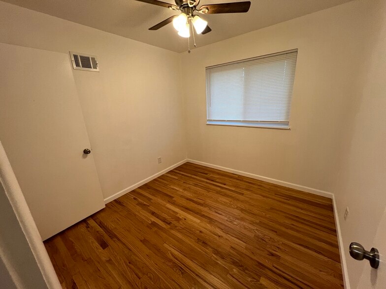 Bedroom 3 - 2120 Union Rd