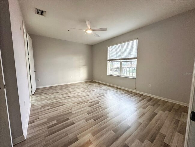 Building Photo - 5048 Shoreway Loop