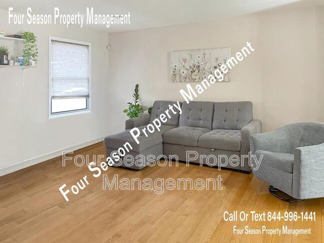 Building Photo - 10113 Mar Rock Dr