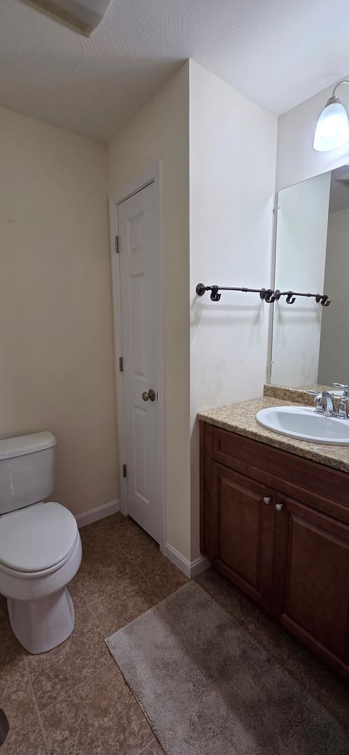 Building Photo - PENDING - 55+ Townhouse available for rent