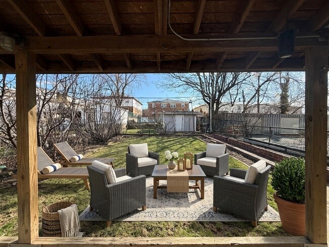 Building Photo - 14410 20th Ave