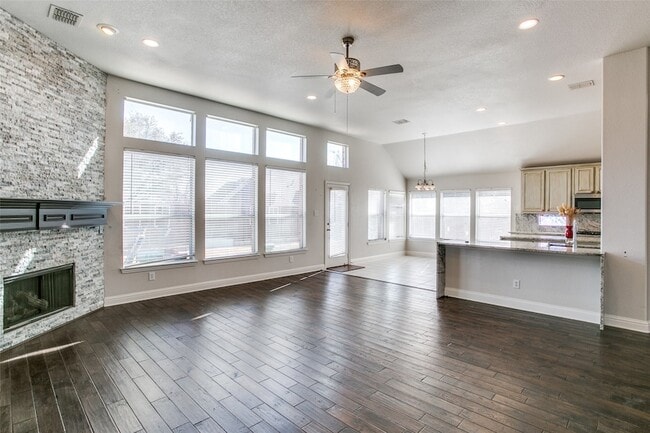 Building Photo - 6004 Grand Meadow Ln