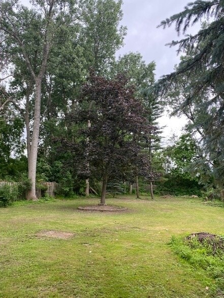 Building Photo - 2667 Wehrle Dr