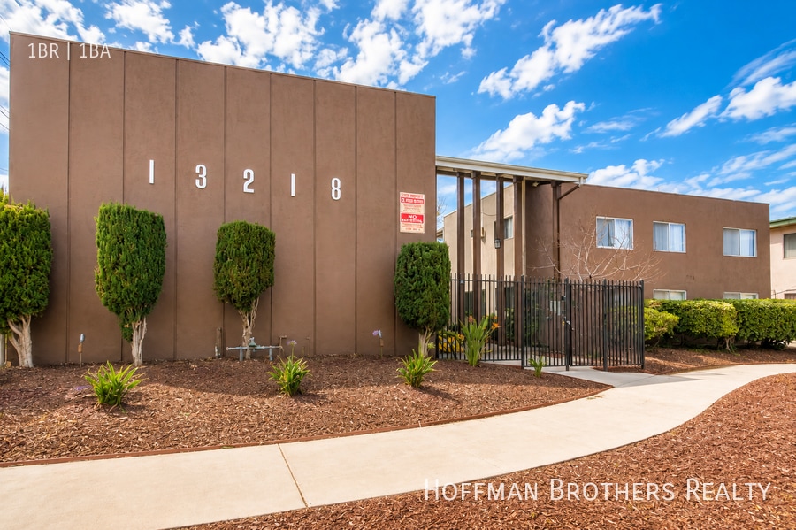 Building Photo - 13218 Barbara Ann St