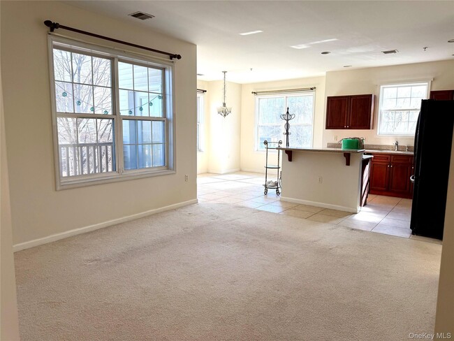 Building Photo - 937 Tower Ridge Cir