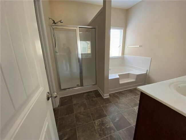 Building Photo - 4775 Fourth Rail Ln