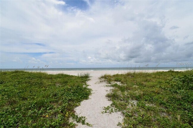 Building Photo - 1460 Gulf Blvd