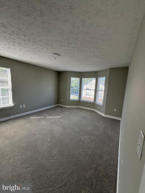 Building Photo - 6900 St Ignatius Dr
