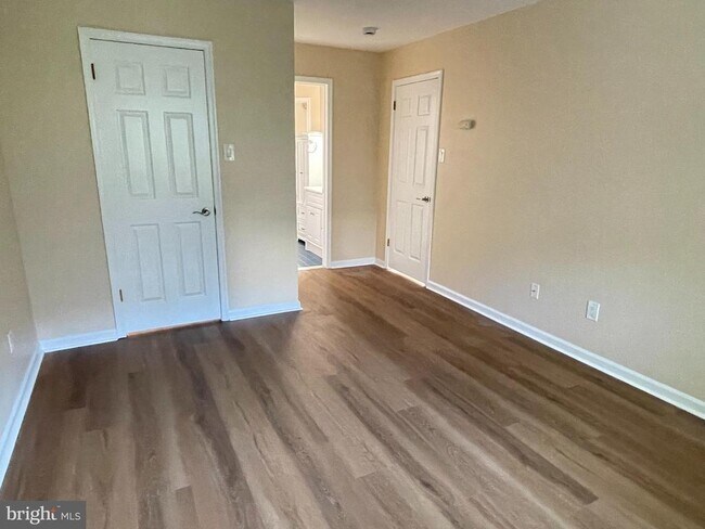 Building Photo - 269 Wood Stream Ct